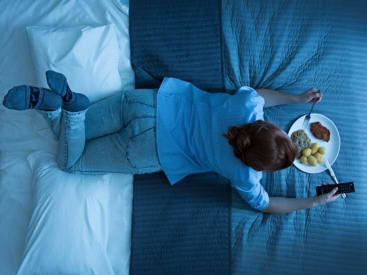 Is Eating Before Bed Good For You, Or Bad?