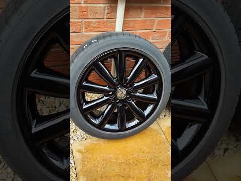 mini cooper wheels colour change 💥 to gloss black #shorts #paint #refurb #spray #cars #car #diy